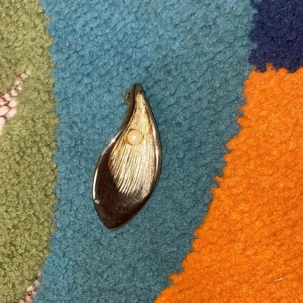 Vintage Regina Lane Sterling Silver Freshwater Pearl Pendant​​​